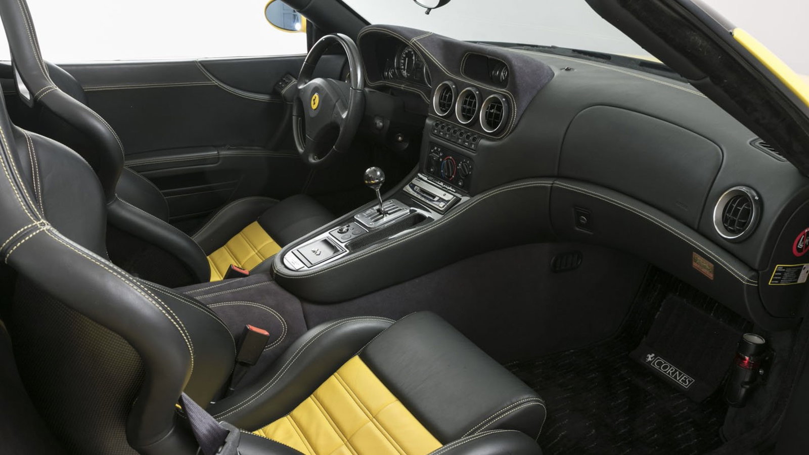 Ferrari 550 Barchetta interior
